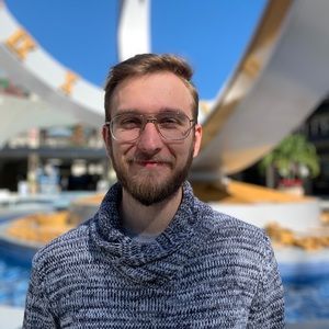 Meet your Posher, Raymond